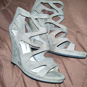 Jessica Simpson heels